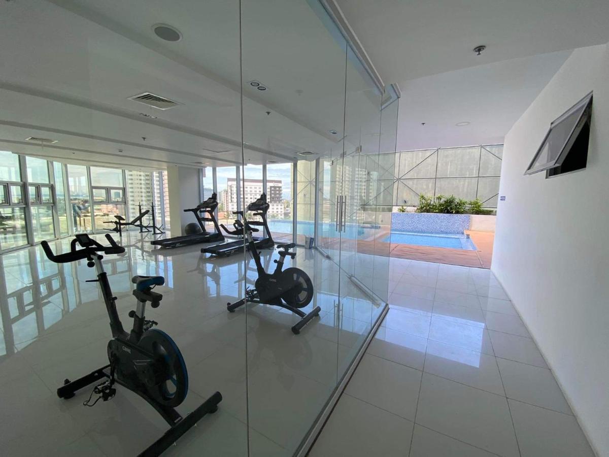 Inspiria Davao Aparthotel Buitenkant foto