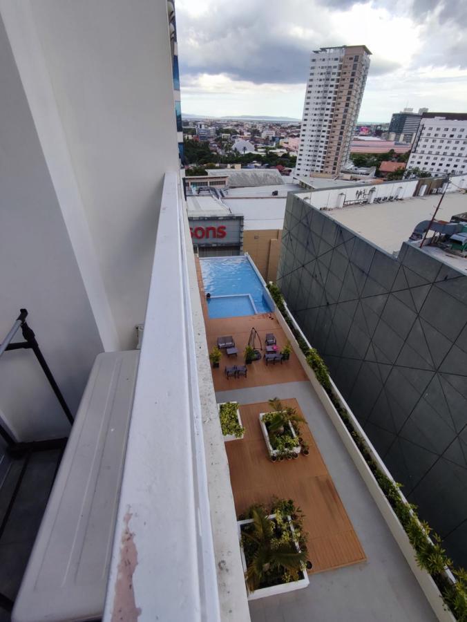 Inspiria Davao Aparthotel Buitenkant foto